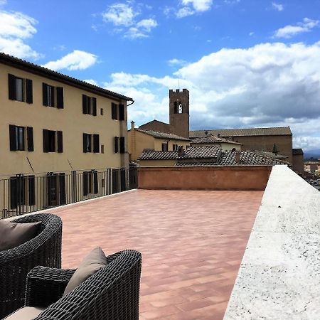 Emilia'S Home Siena Exterior photo